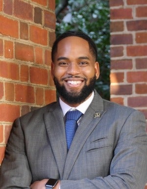 Dr. Darius Carter